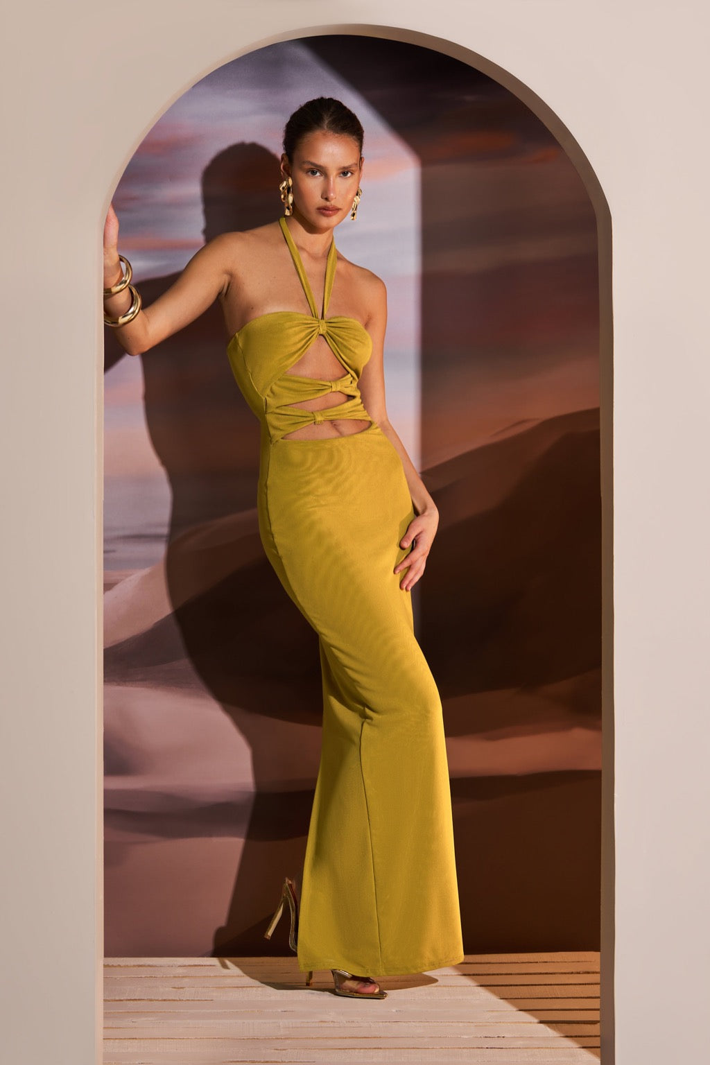 HALTERNECK BOW DETAIL MAXI IN CHARTREUSE