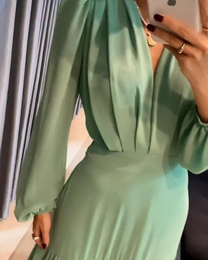 Solid color casual all-match long-sleeved dress